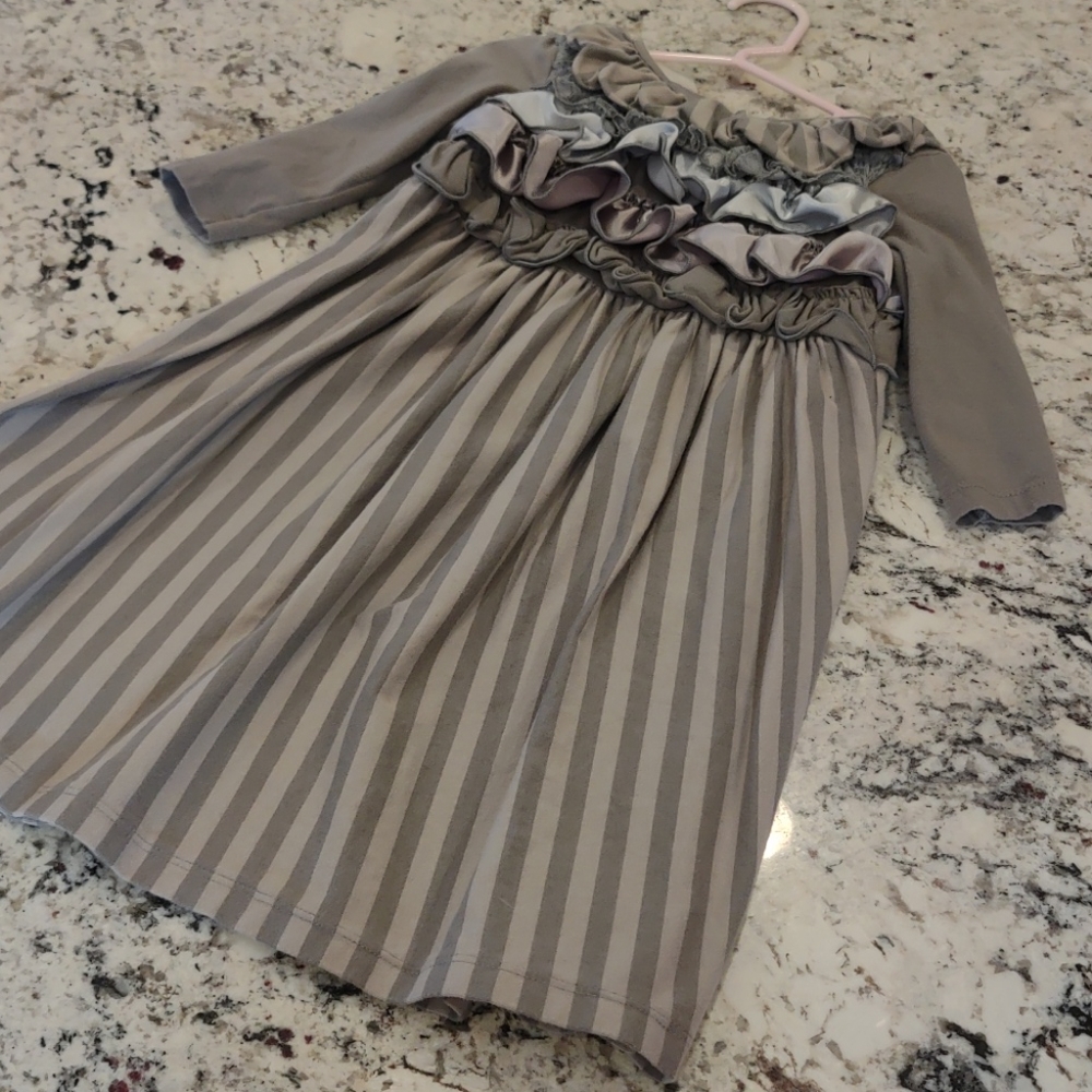 Persnickety dress size 5